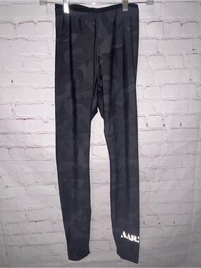 AARMY camo leggings women’s size S